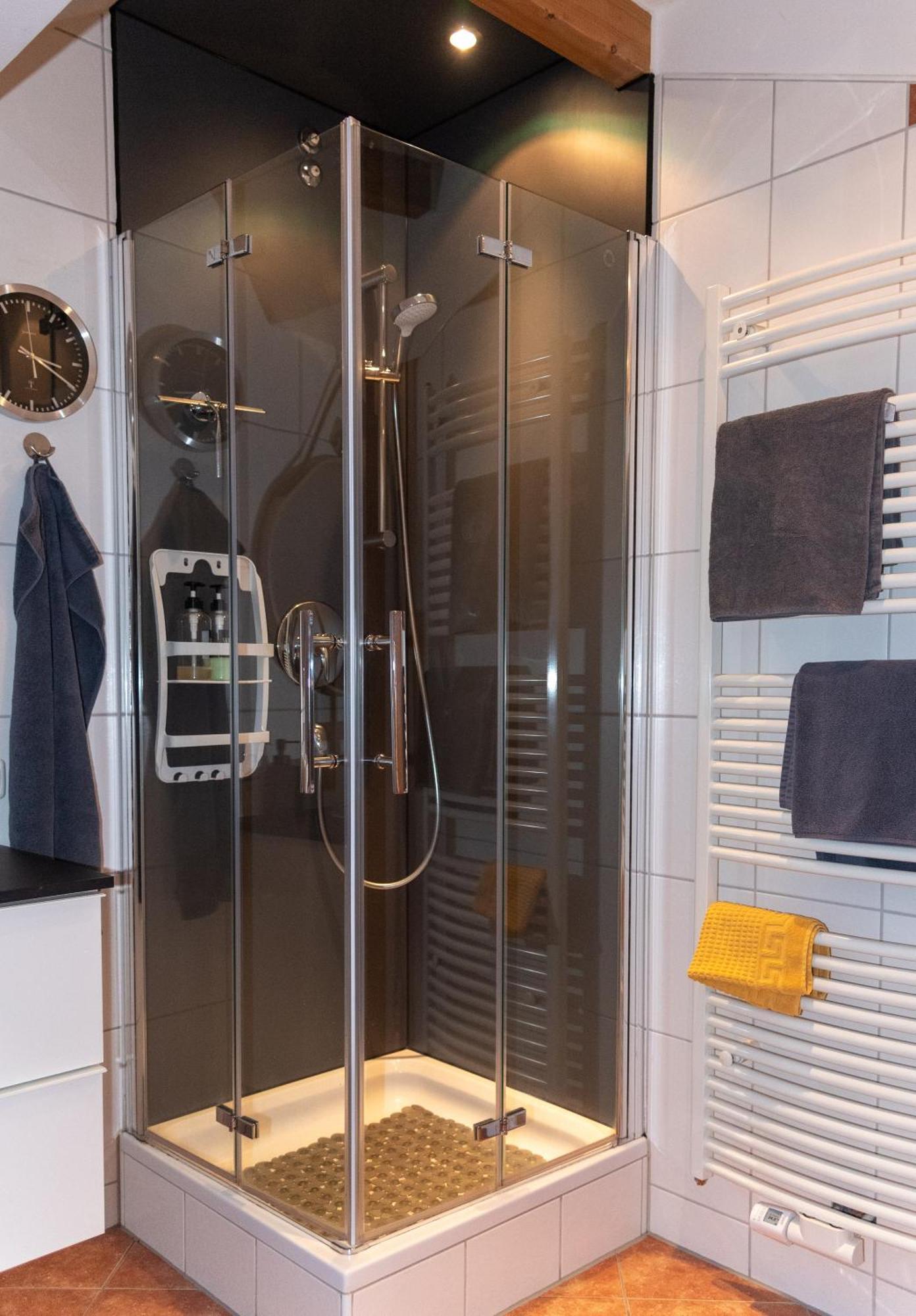 Moderne, Gemuetliche Dg-Wohnung In Ruhiger Lage Neunburg vorm Wald Buitenkant foto